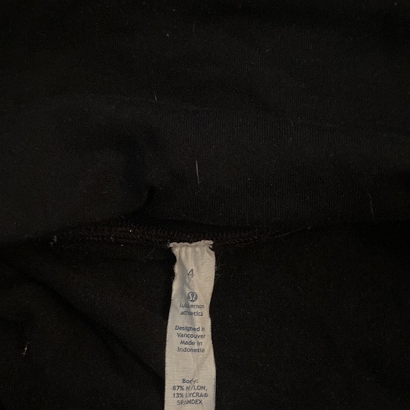 Lululemon LTD Edition In Stride Black Define Ruffle Full Zip Jacket Scuba Neck - Picture 4 of 5